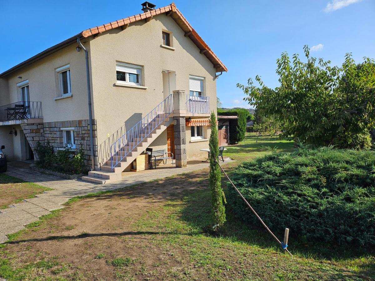 Ferienwohnung La Bourzede F3 Langeac Exterior foto