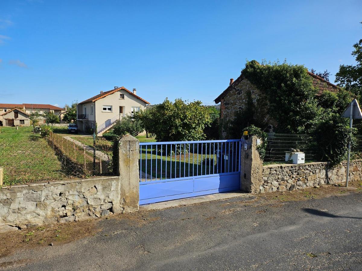 Ferienwohnung La Bourzede F3 Langeac Exterior foto